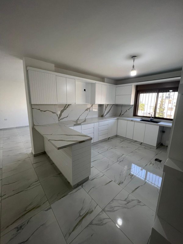 Unfurnished apartment for rent in Nablus - Image 5