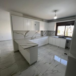 Unfurnished apartment for rent in Nablus