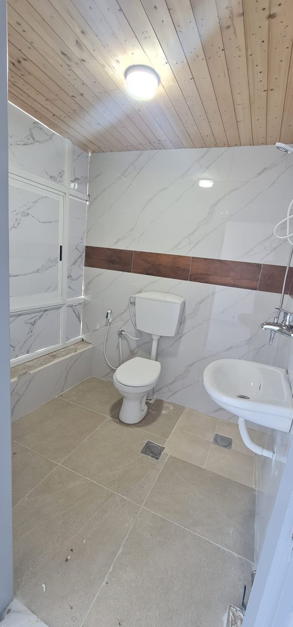 Furnished roof studio for rent in Al-Masyoun, Ramallah - Image 2