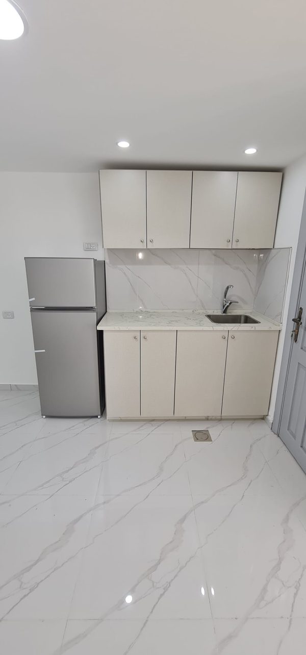 Furnished roof studio for rent in Al-Masyoun, Ramallah - Image 3