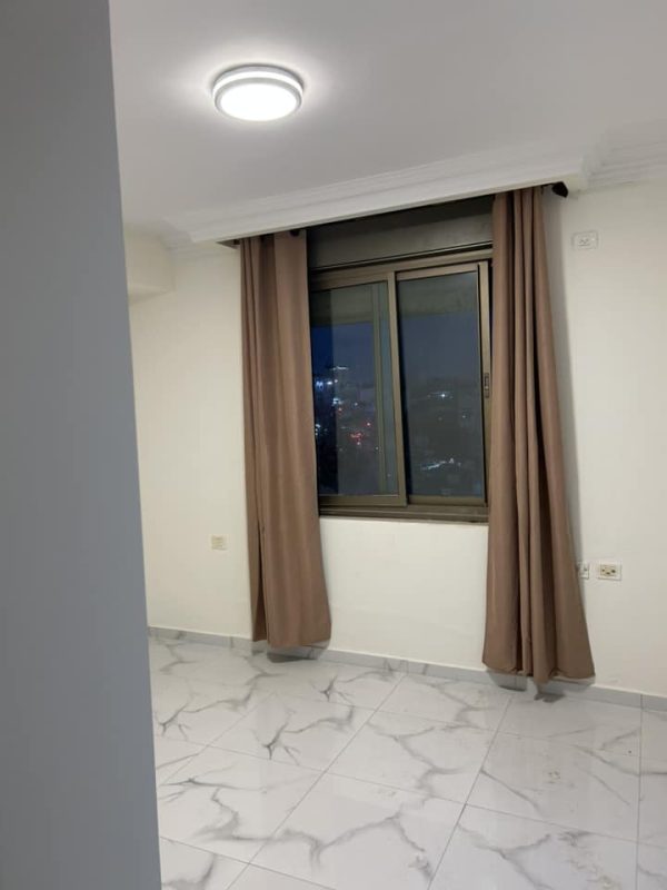 Unused, newly furnished studio for rent in Nablus - Image 2