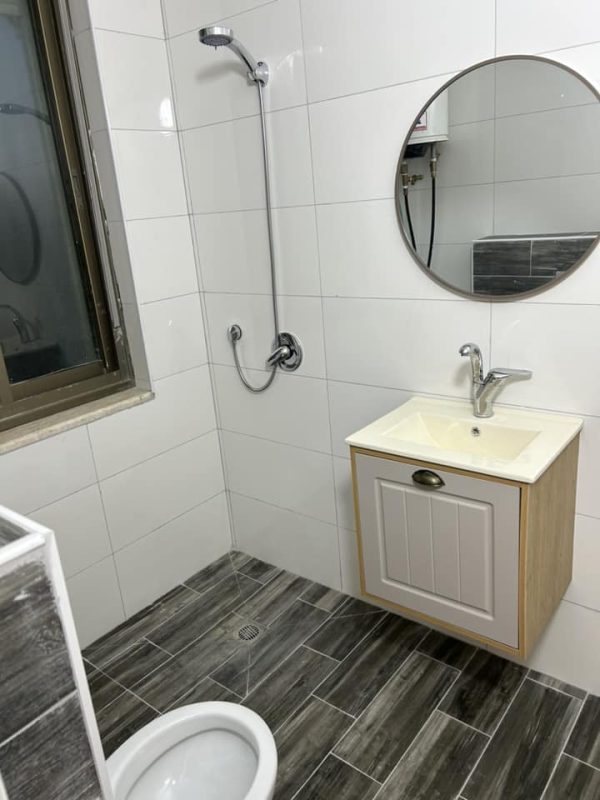 Unused, newly furnished studio for rent in Nablus - Image 4