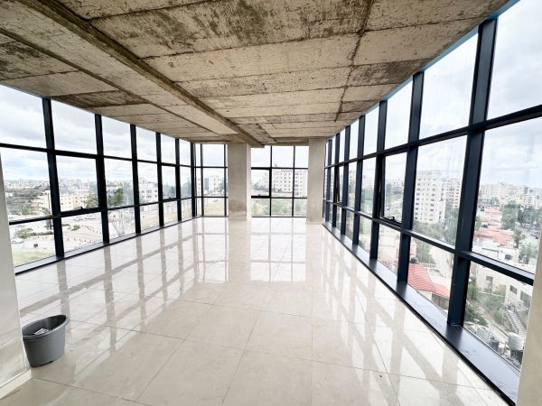 Office for rent in Al-Tira, Ramallah - Image 3